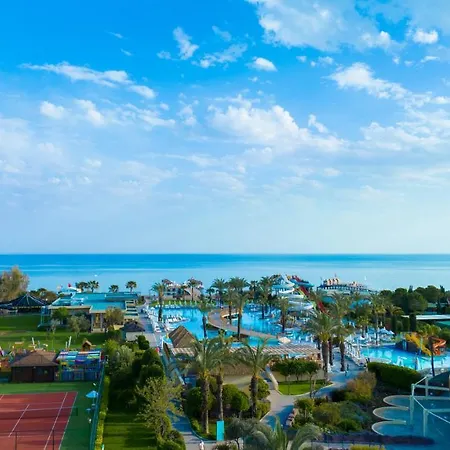 Liberty Lara Feriested Antalya